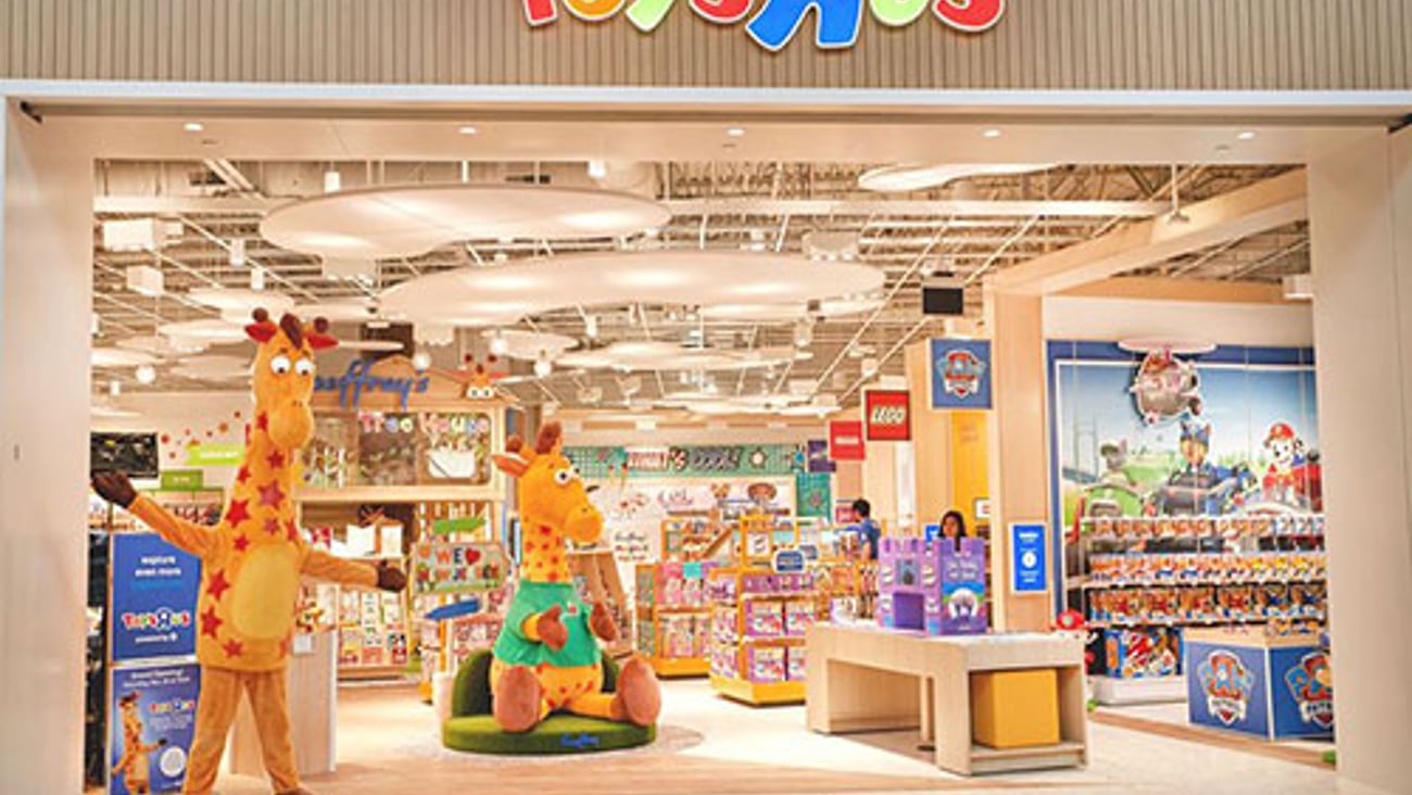 Toys “R” Us store format