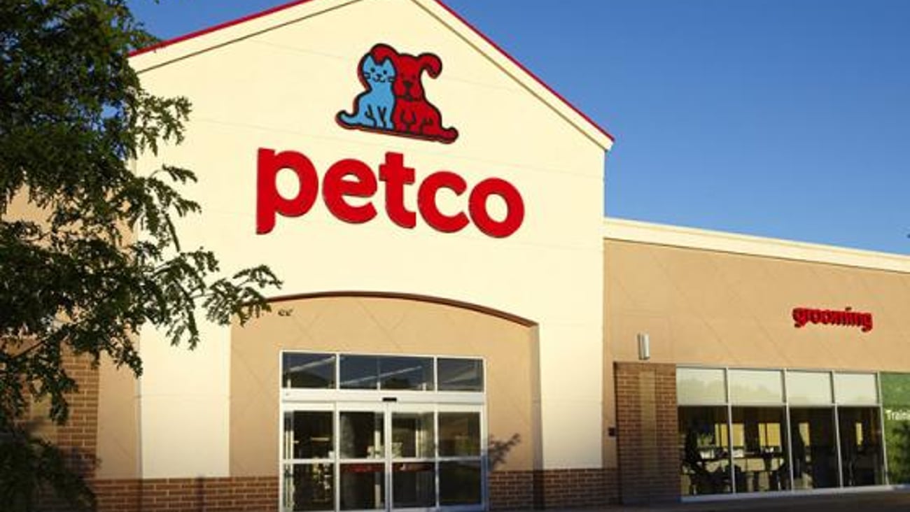 Petco storefront