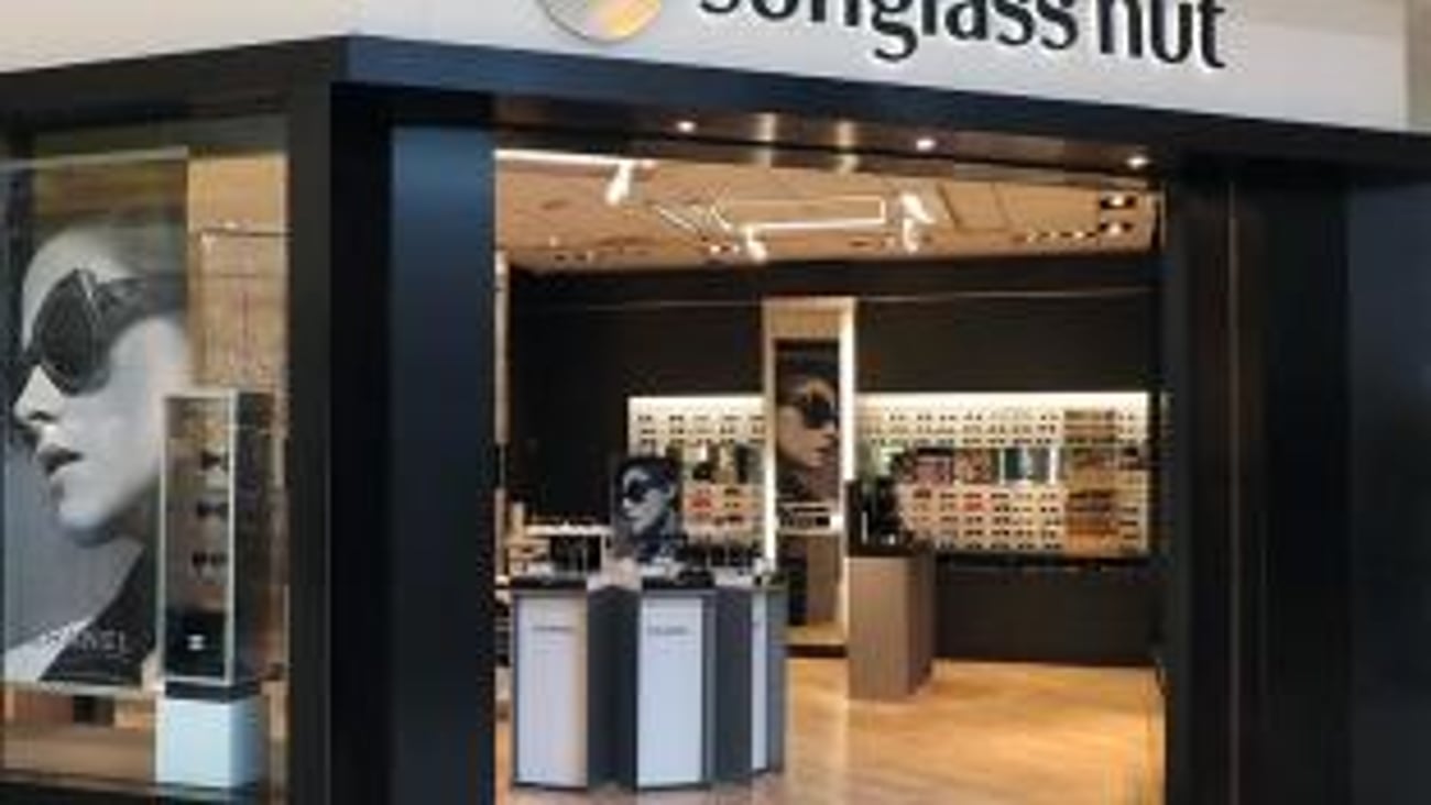 sunglass hut storefront