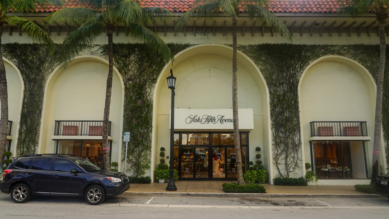 Saks Fifth Avenue The Esplanade