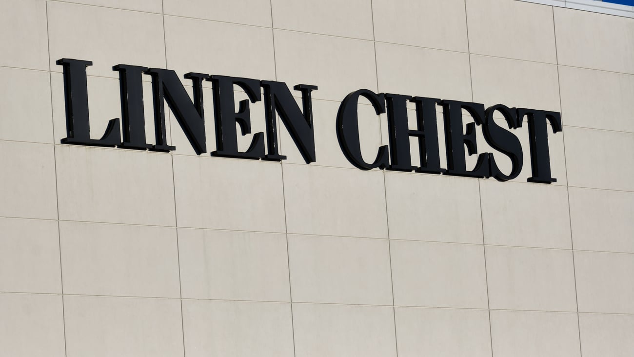 Linen Chest-SHUTTER