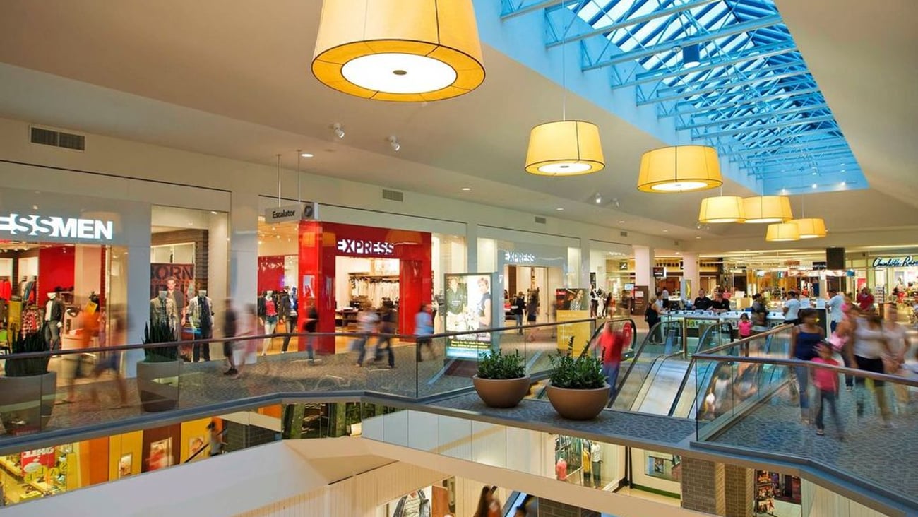 Trumbull Mall