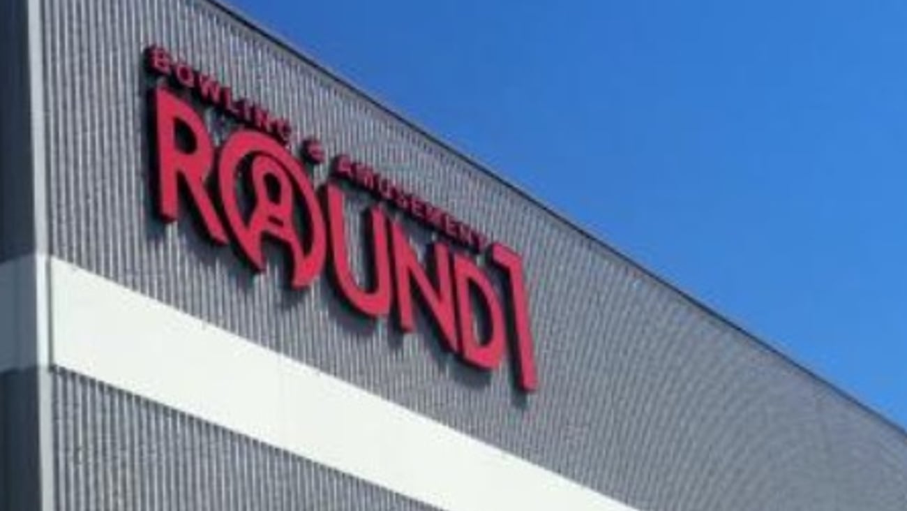 Round1 sign