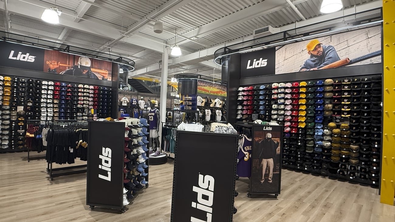 Lids x Dick's shop-in-shop