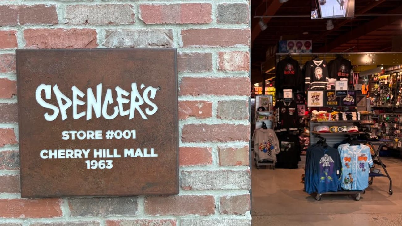 SPENCERS- Cherry Hill Mall