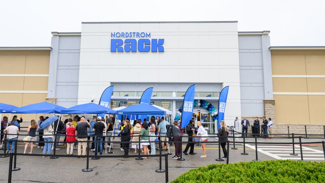 Nordstrom Rack Colony Place, Mass.