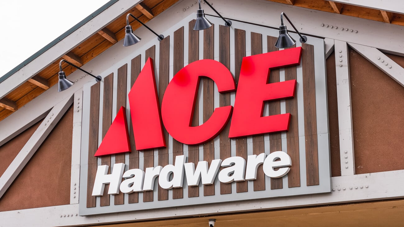 Mar 1, 2020 Mountain View / CA / USA - Close up of Ace Hardware store sign displayed above the entrance to one of their locations; ACE Hardware is the world's largest hardware retail cooperative; Shutterstock ID 1668335116