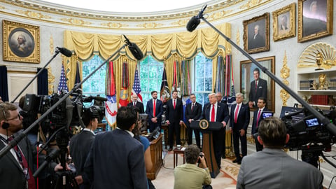 Trump signs Pfizer agreement