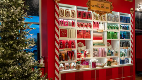 Bath & Body Works is debuting gifting destination walls in its stores.
