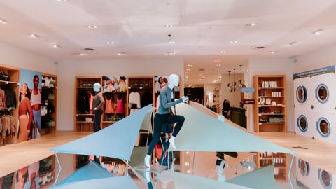 Halara pop-up
