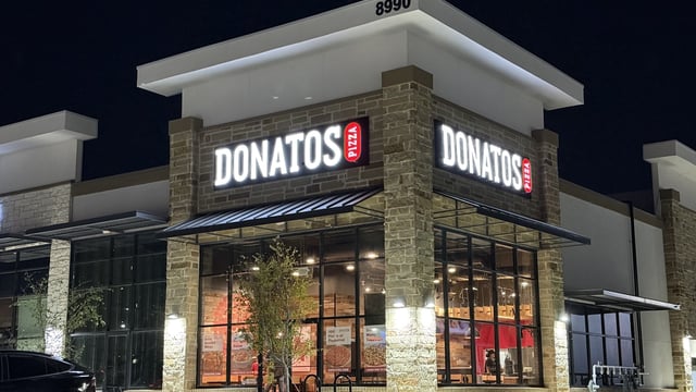 Donatos Pizza eyes big expansion across Texas