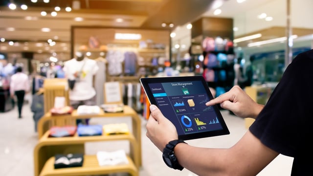 Survey: In-store technology not keeping up with experience customers want