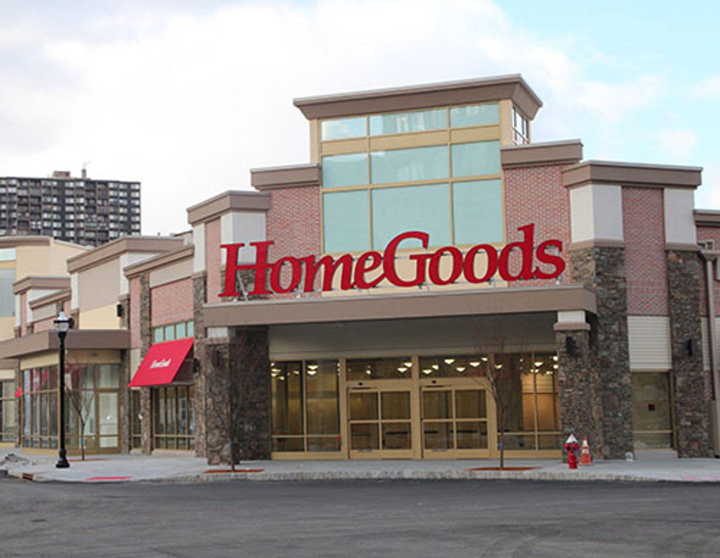 HomeGoods exterior