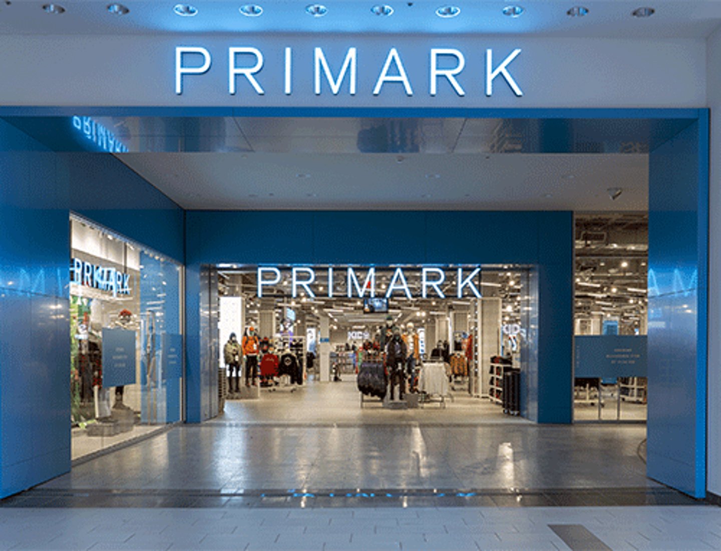 Primark's Roosevelt Field Mall store