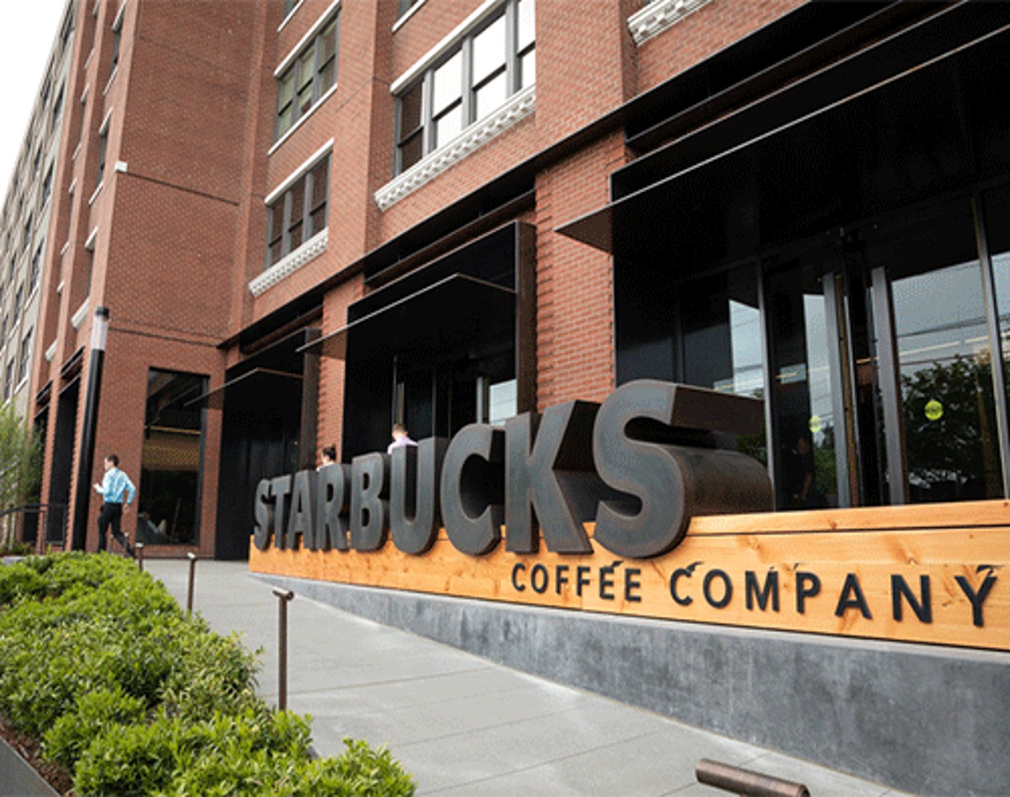 Starbucks_Seattle_HQ_shutterstock