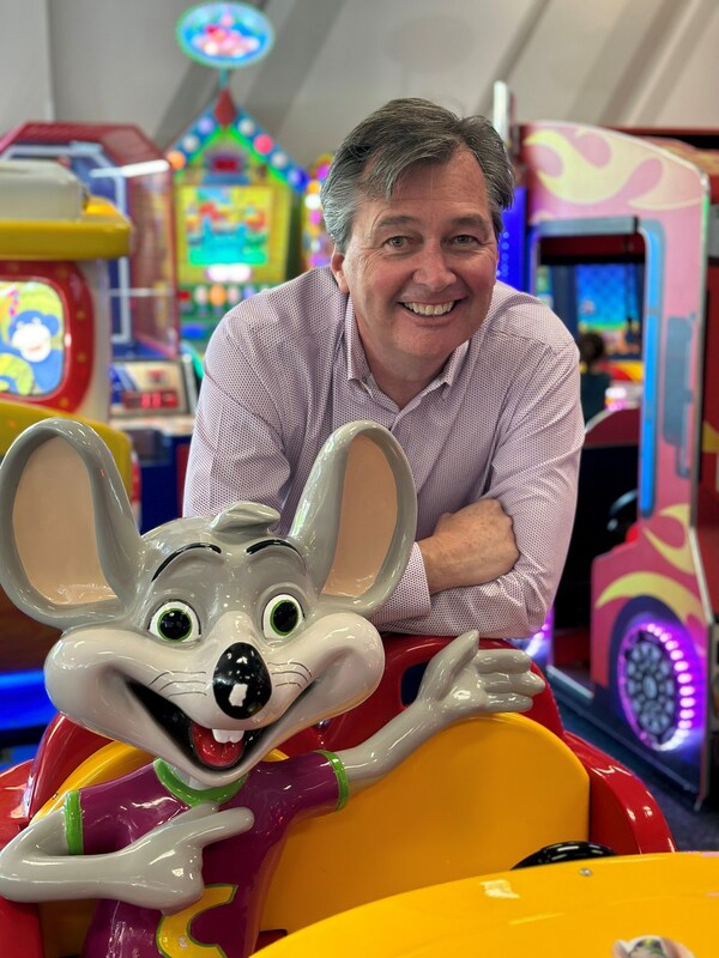 Sean Gleason as chief marketing officer has been appointed chief marketing officer of Chuck E. Cheese.