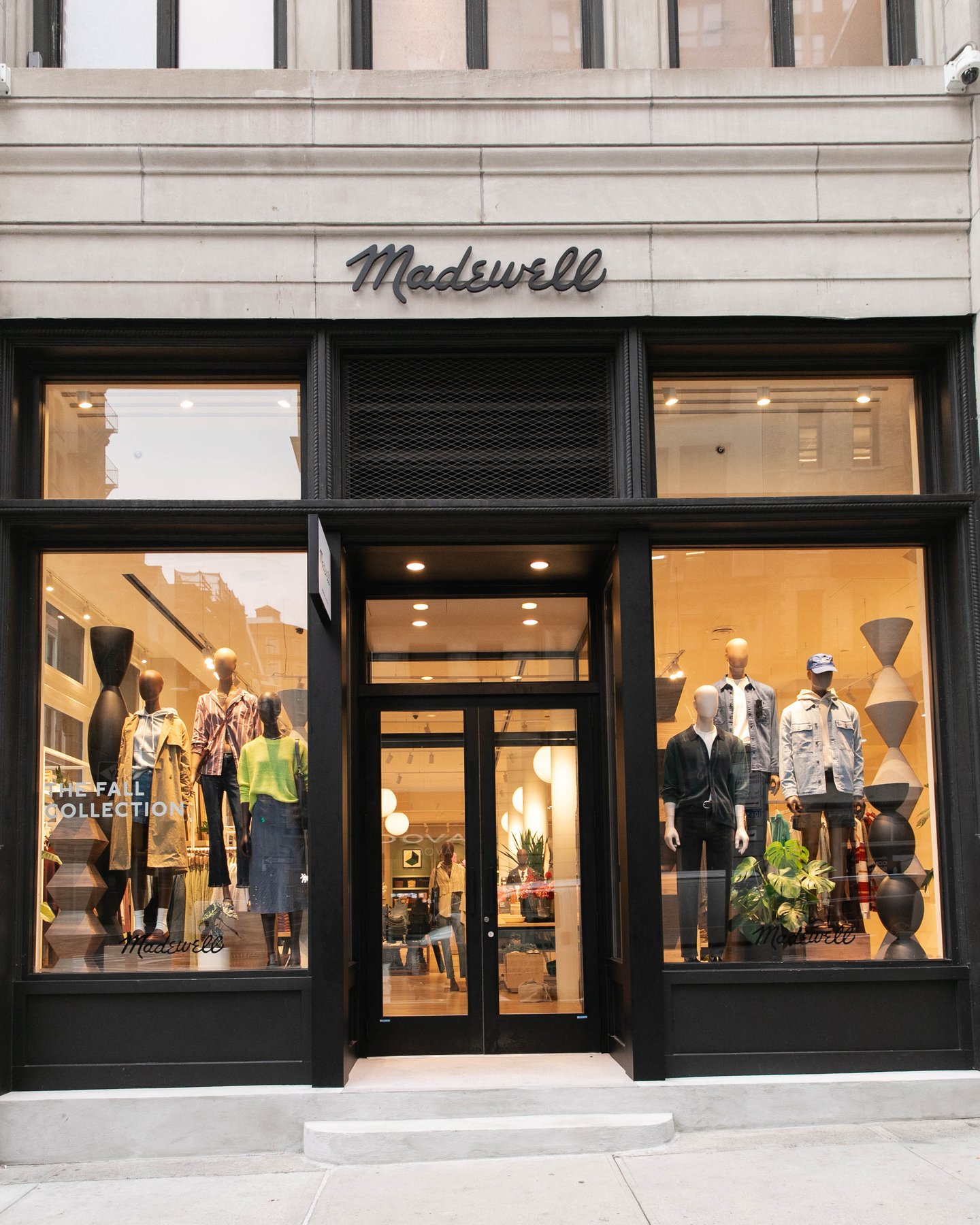 Madwell, 156 Fifth Avenue New York, N.Y. (Photos courtest of Madewell)