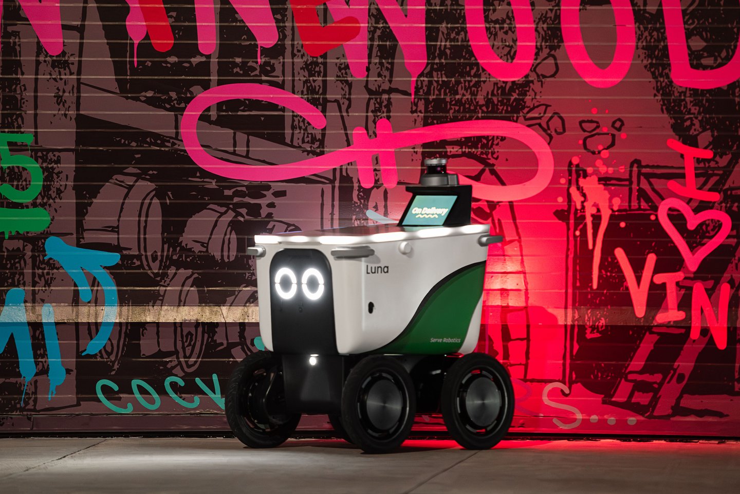 Serve Robotics Uber Eats