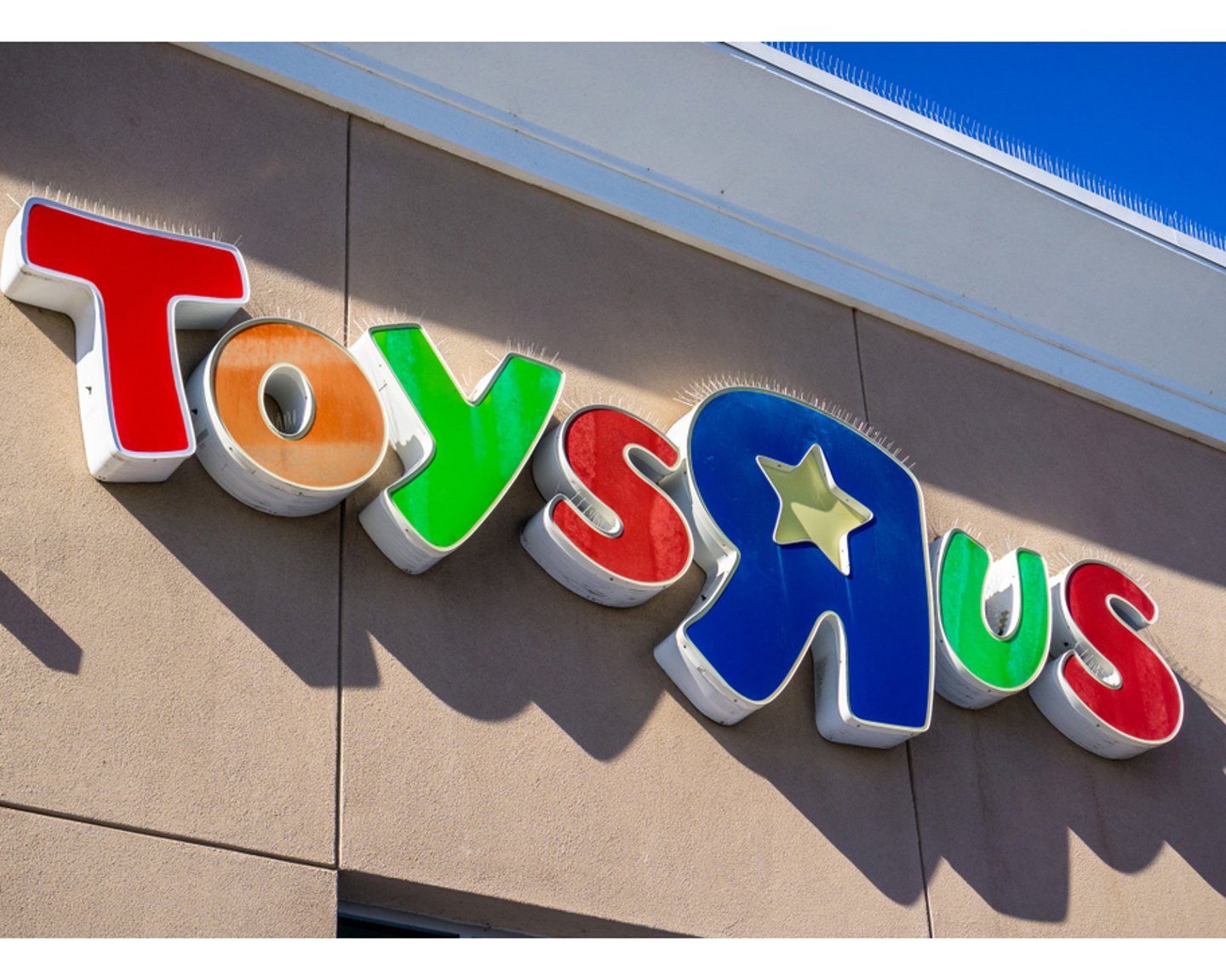 Toys"R"Us