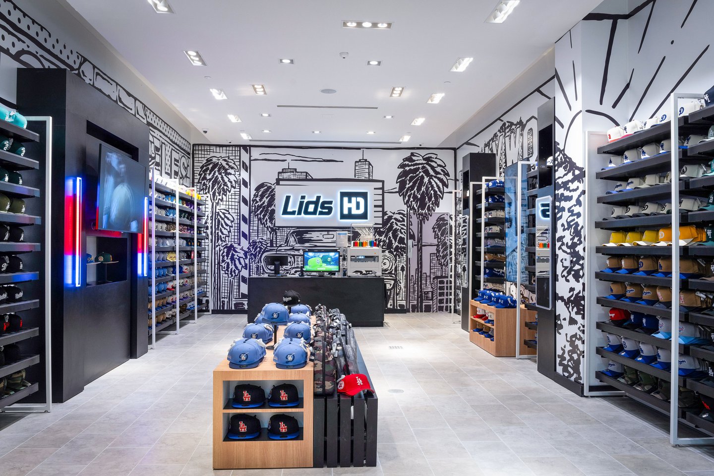 Lids HD Los Cerritos Center