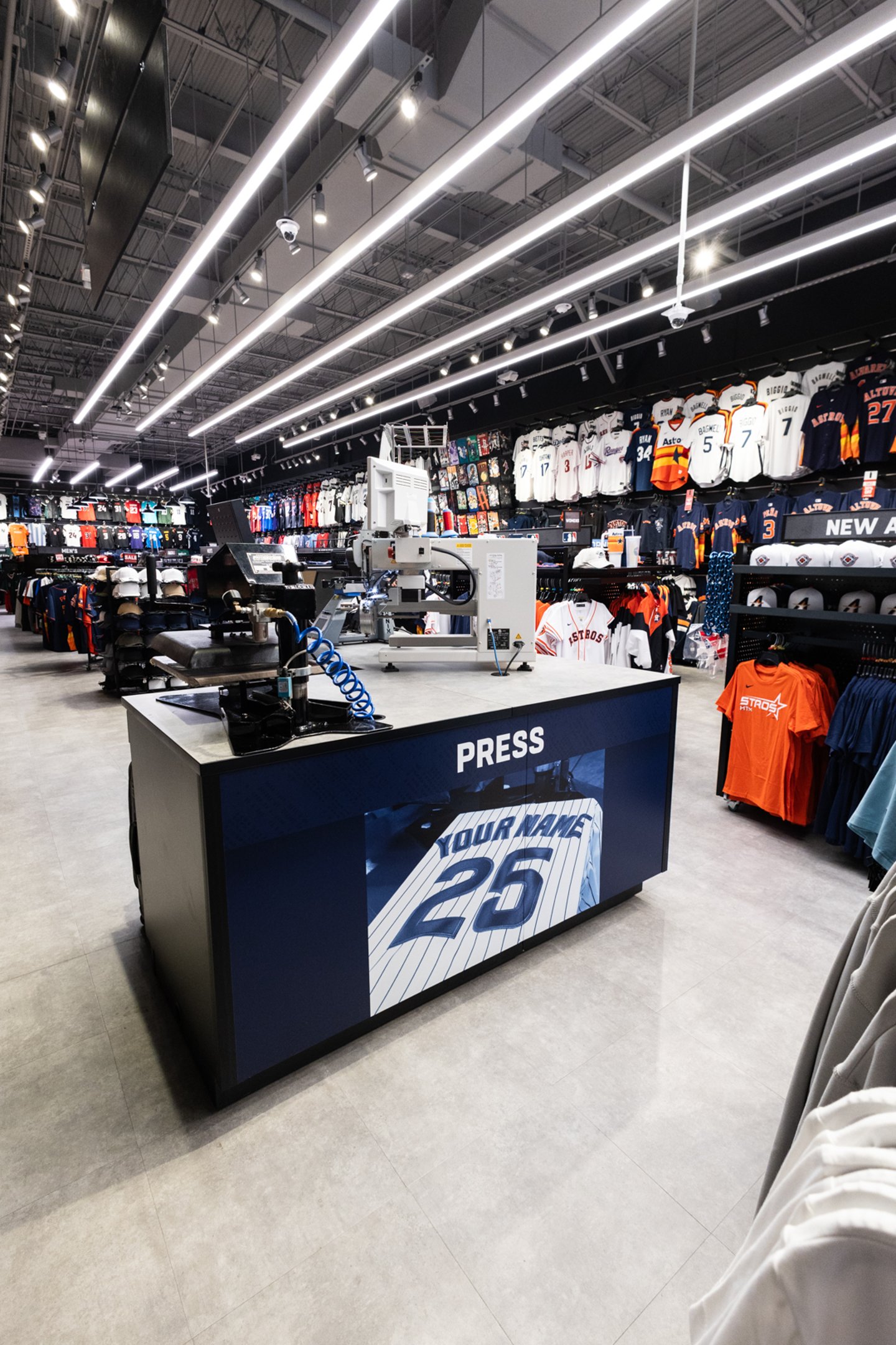 Lids Memorial City Mall
