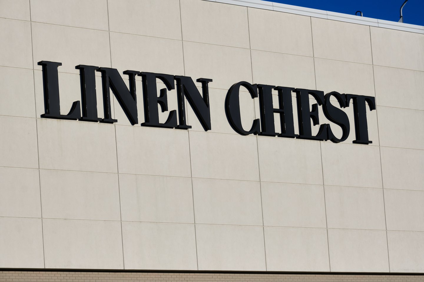 Linen Chest-SHUTTER
