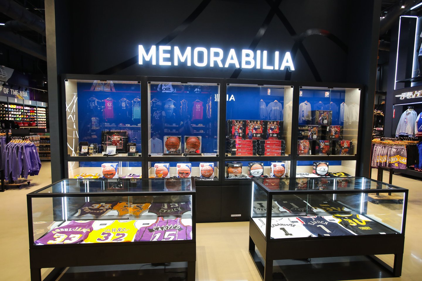 NBA Store CityWalk