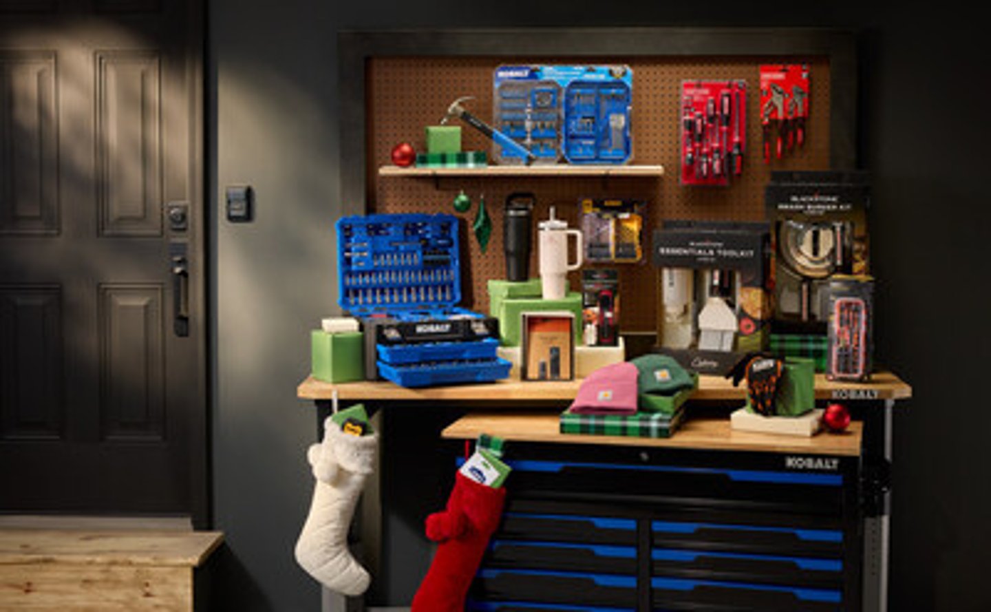 Lowe's Gift Zone.