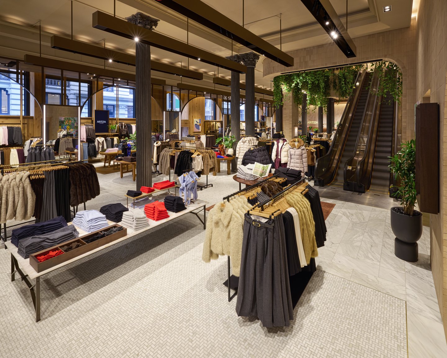 Aritzia Flatiron NYC store