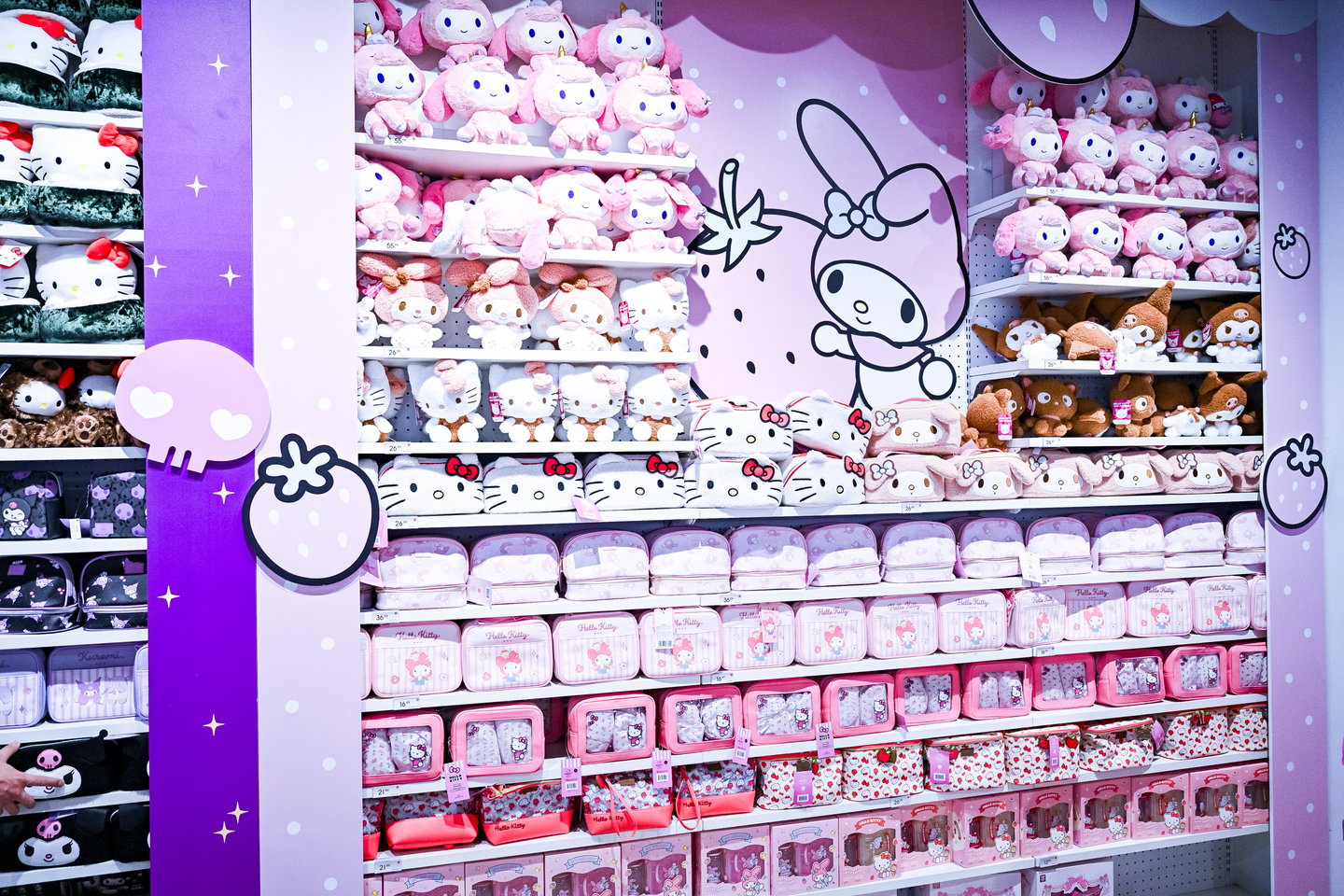 Miniso West Edmonton Mall