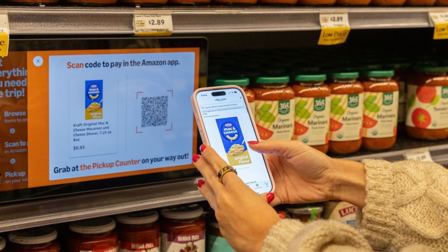 Whole Foods scan to pay