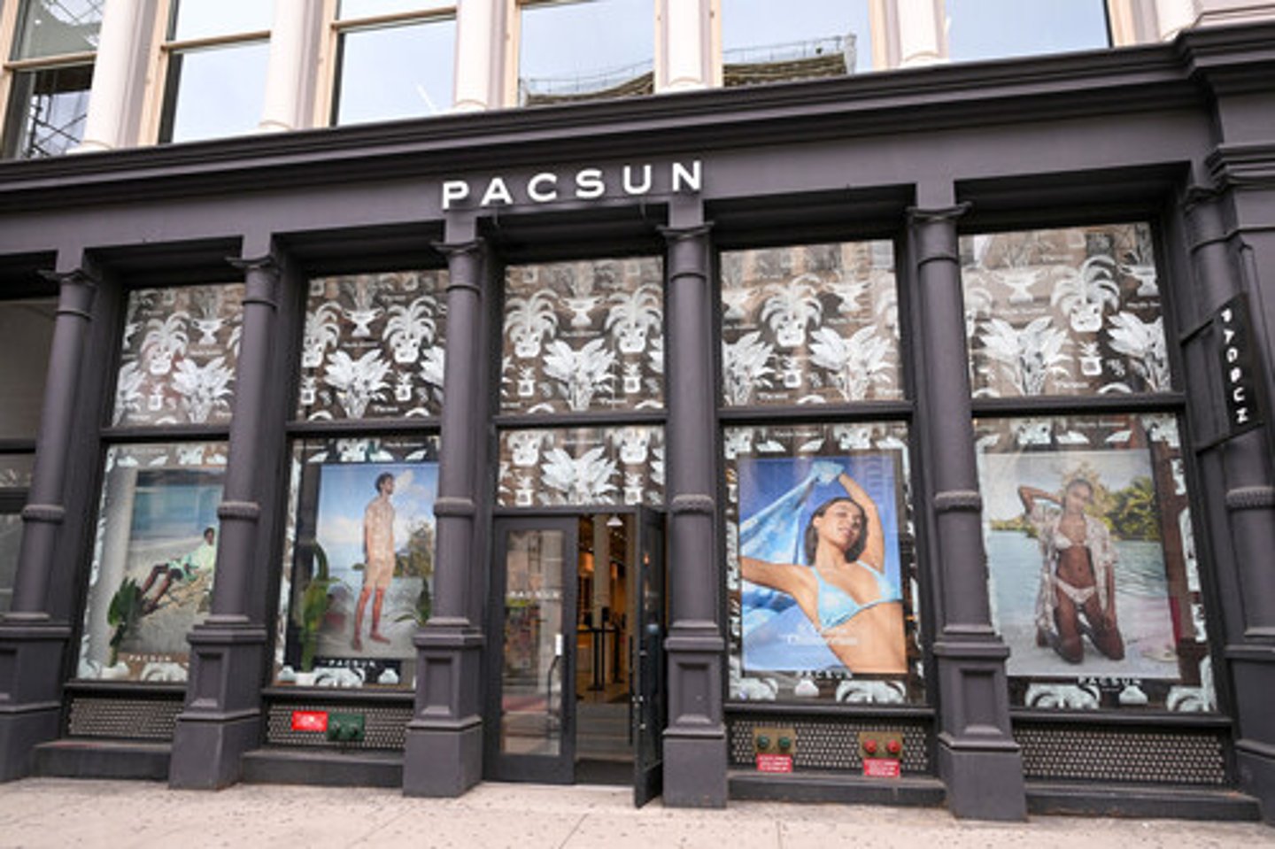 Pacsun, Soho
