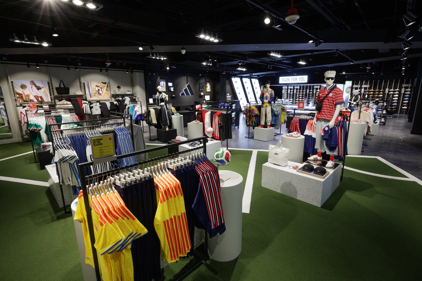 Adidas American Dream store