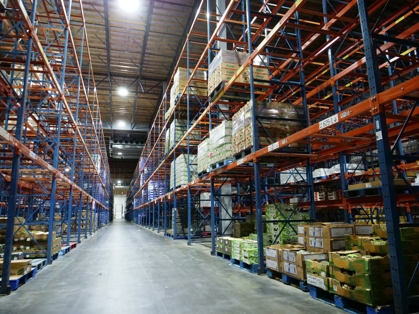 Stater Bros. Markets distribution center