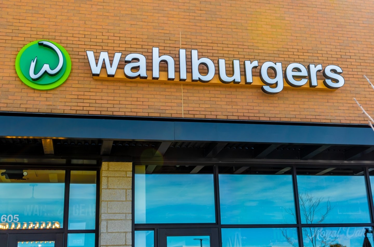 Wahlburgers