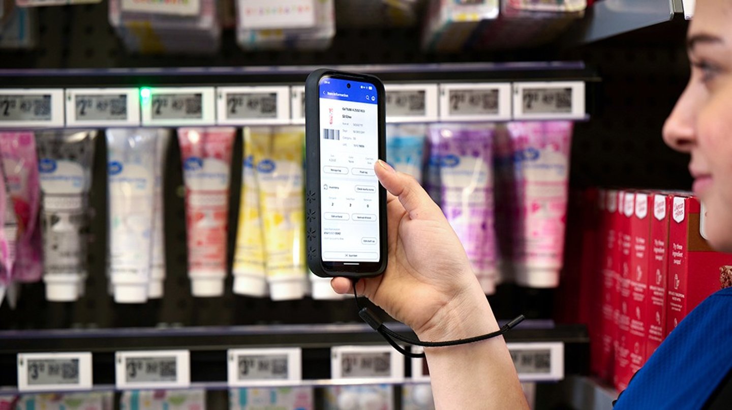 Walmart digital tag LED guidance