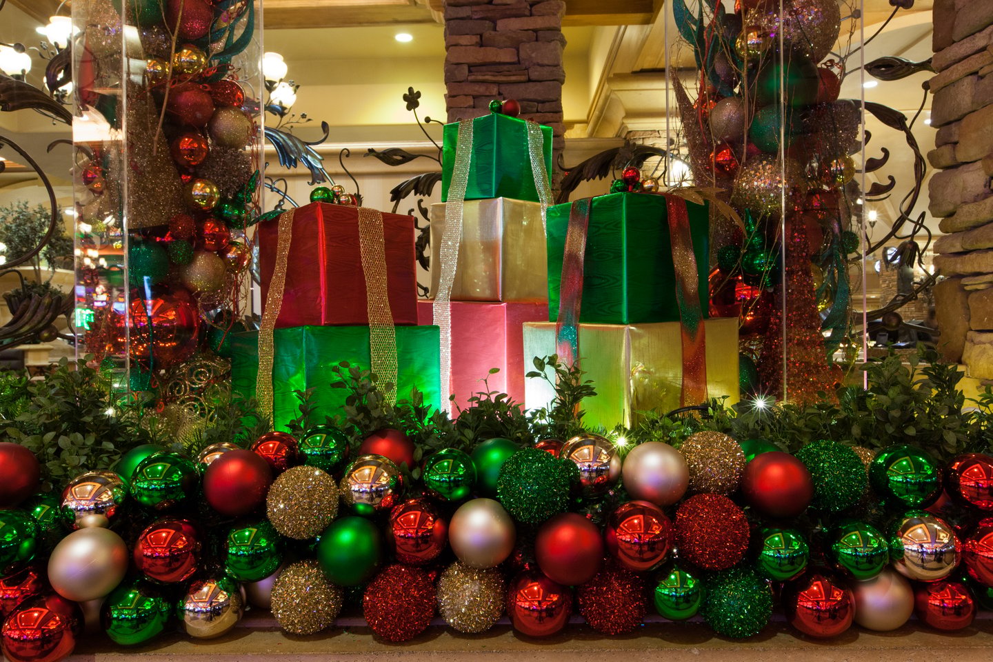 holiday decor