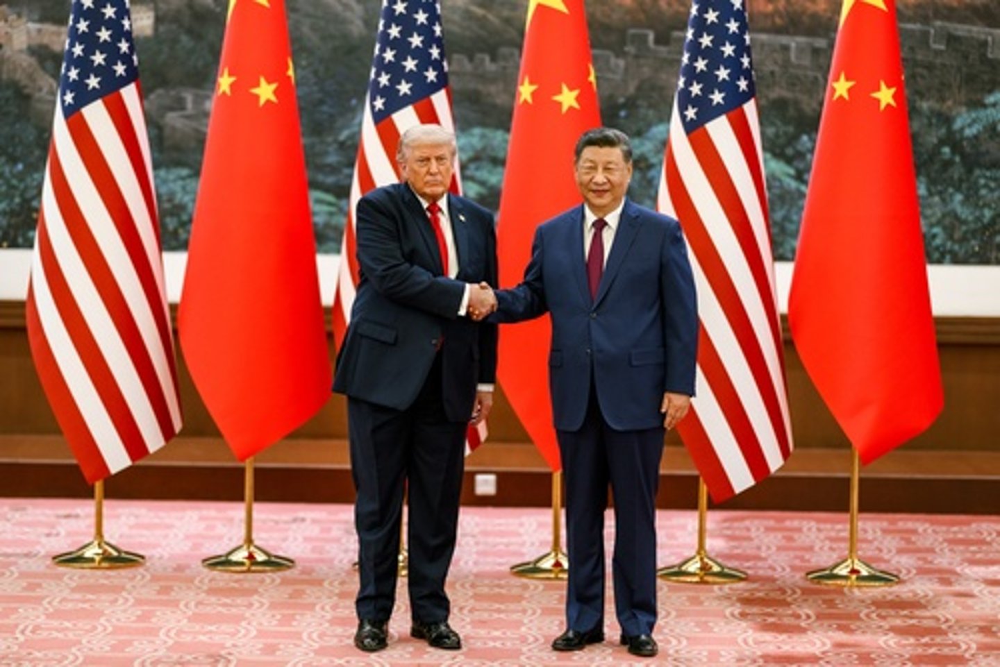 President Trump and President Xi (Rawpixel.com / Shutterstock.com)