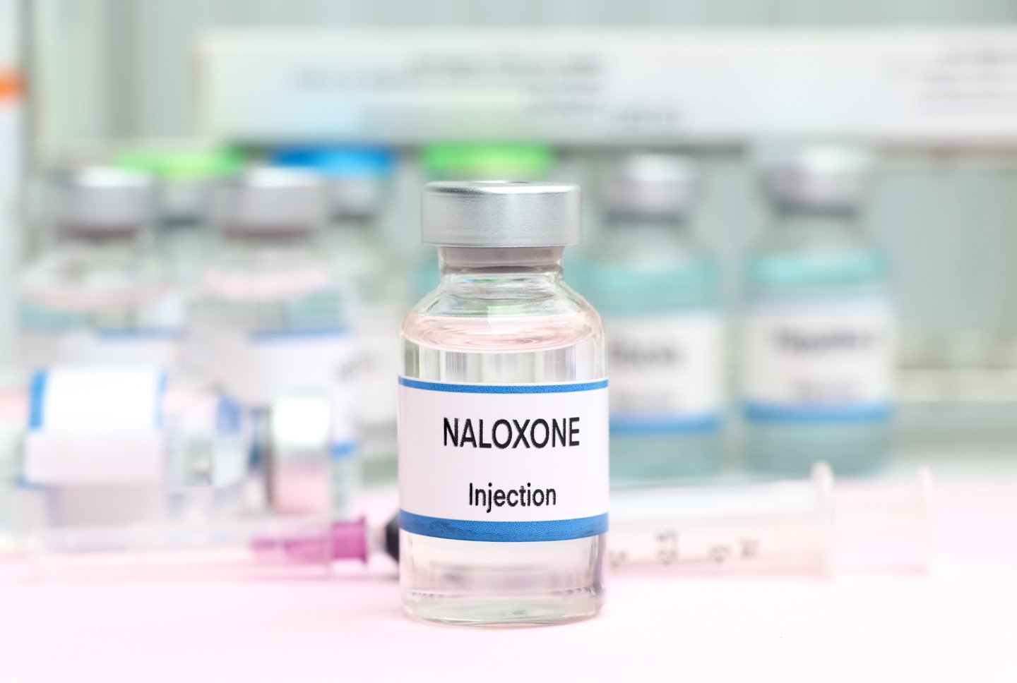 Naloxolone (Photo: chemical industry/Shutterstock)