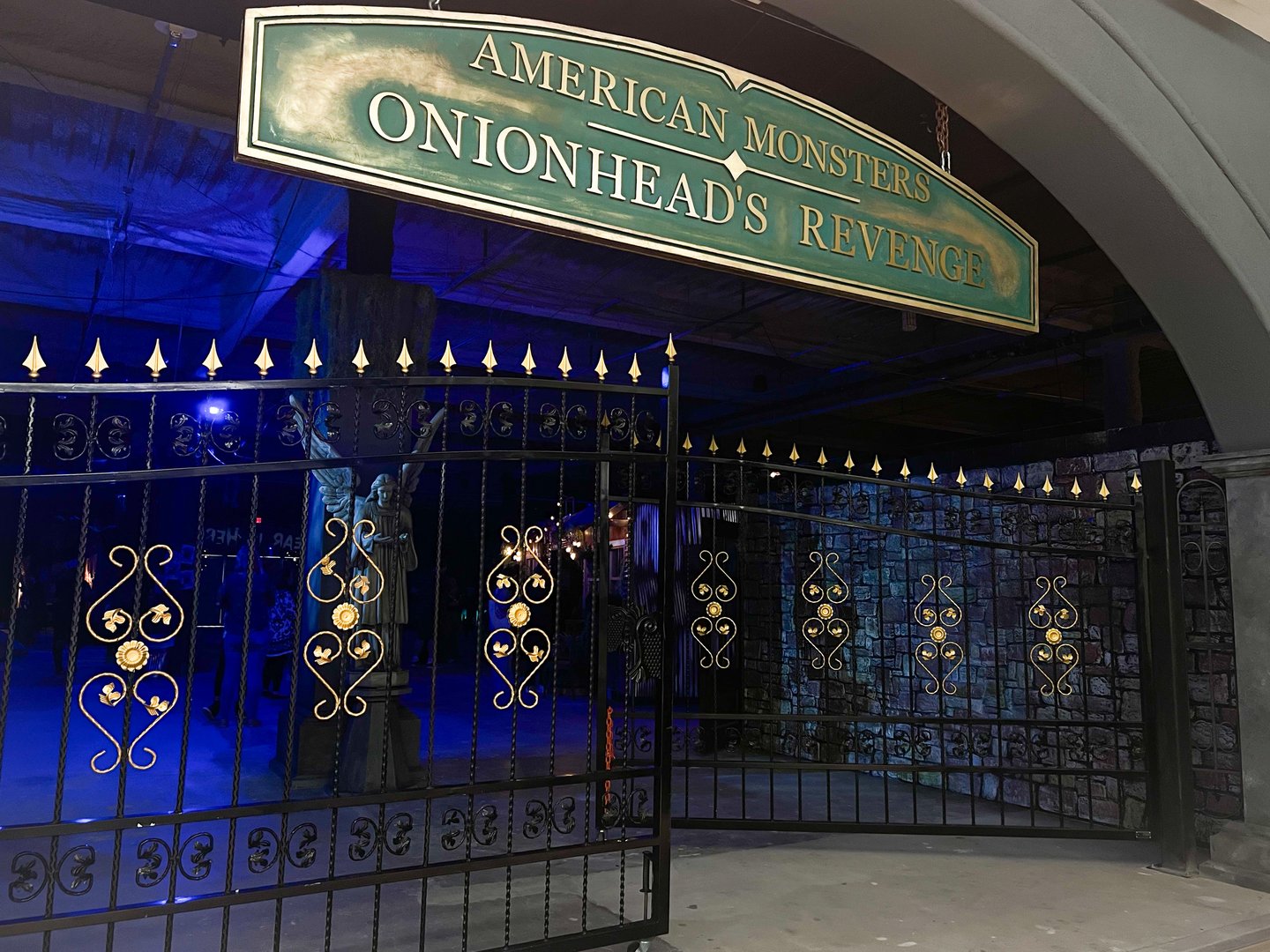 MOA-Onionhead haunted house