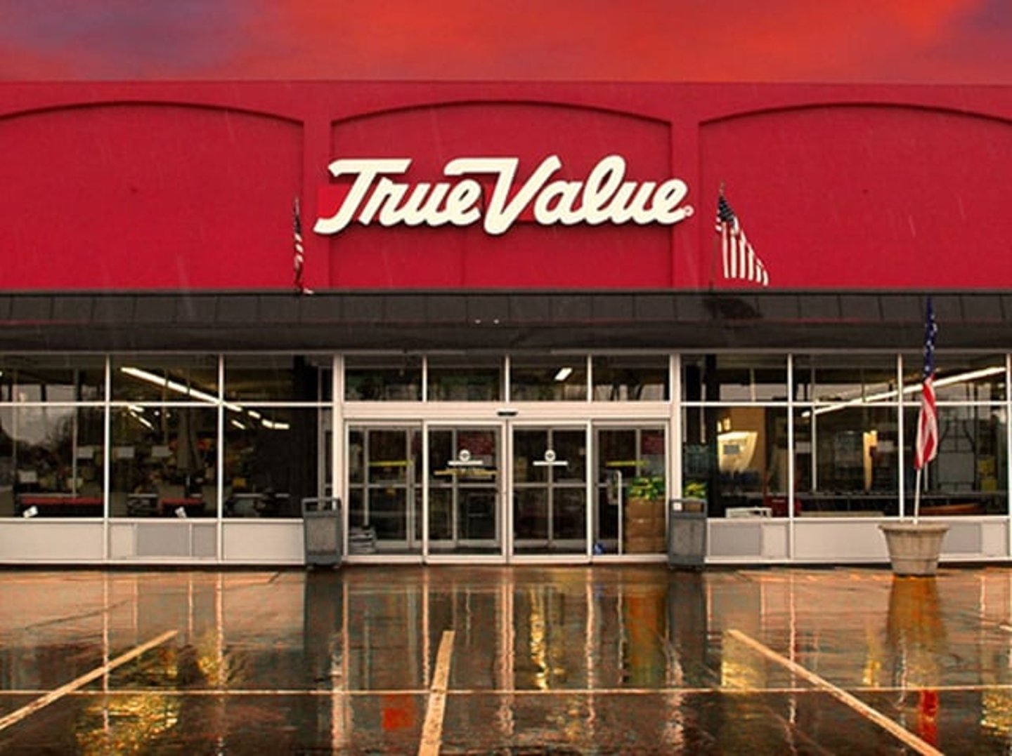 True Value storefront