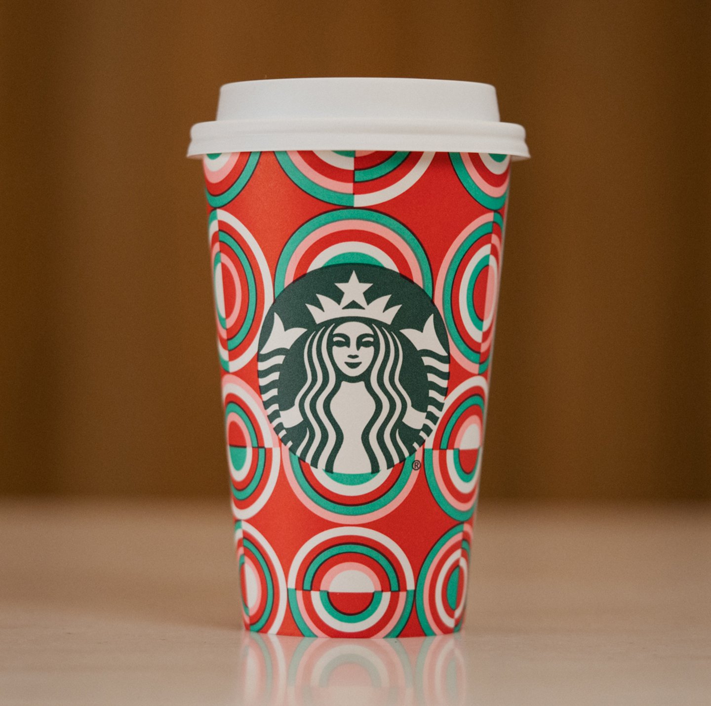 Starbucks 2024 holiday cup