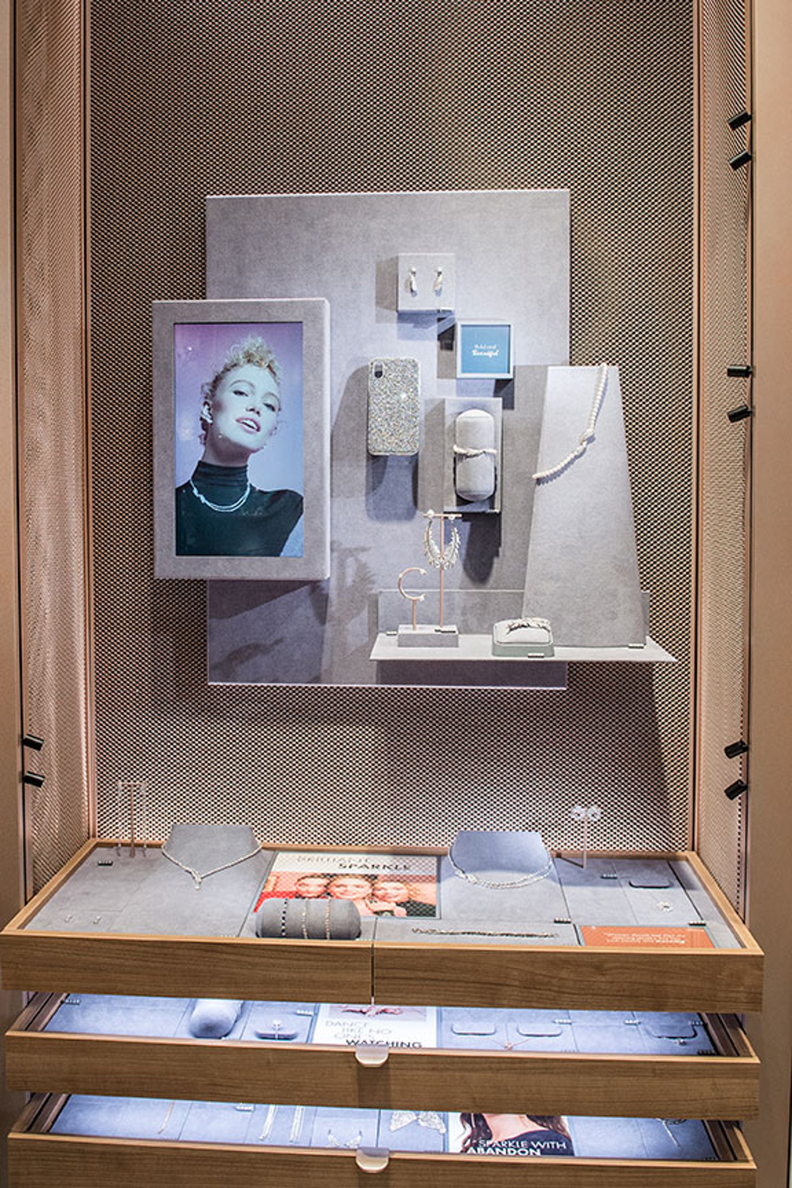 Swarovski retail concept 