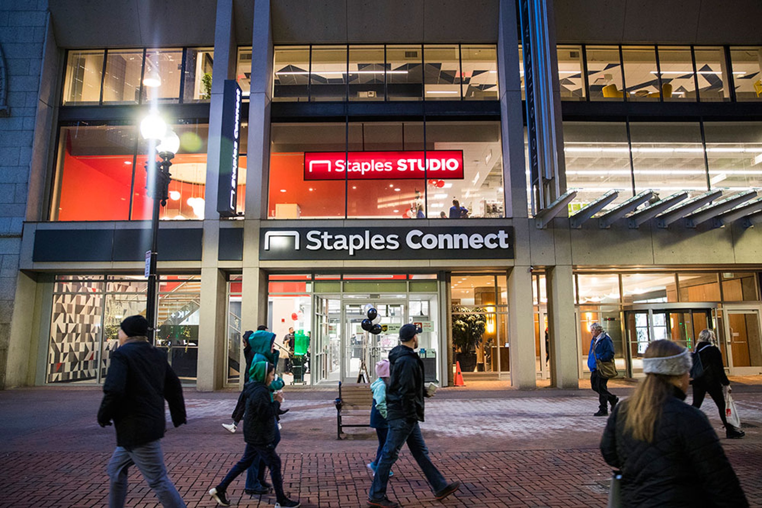 Staples Connect