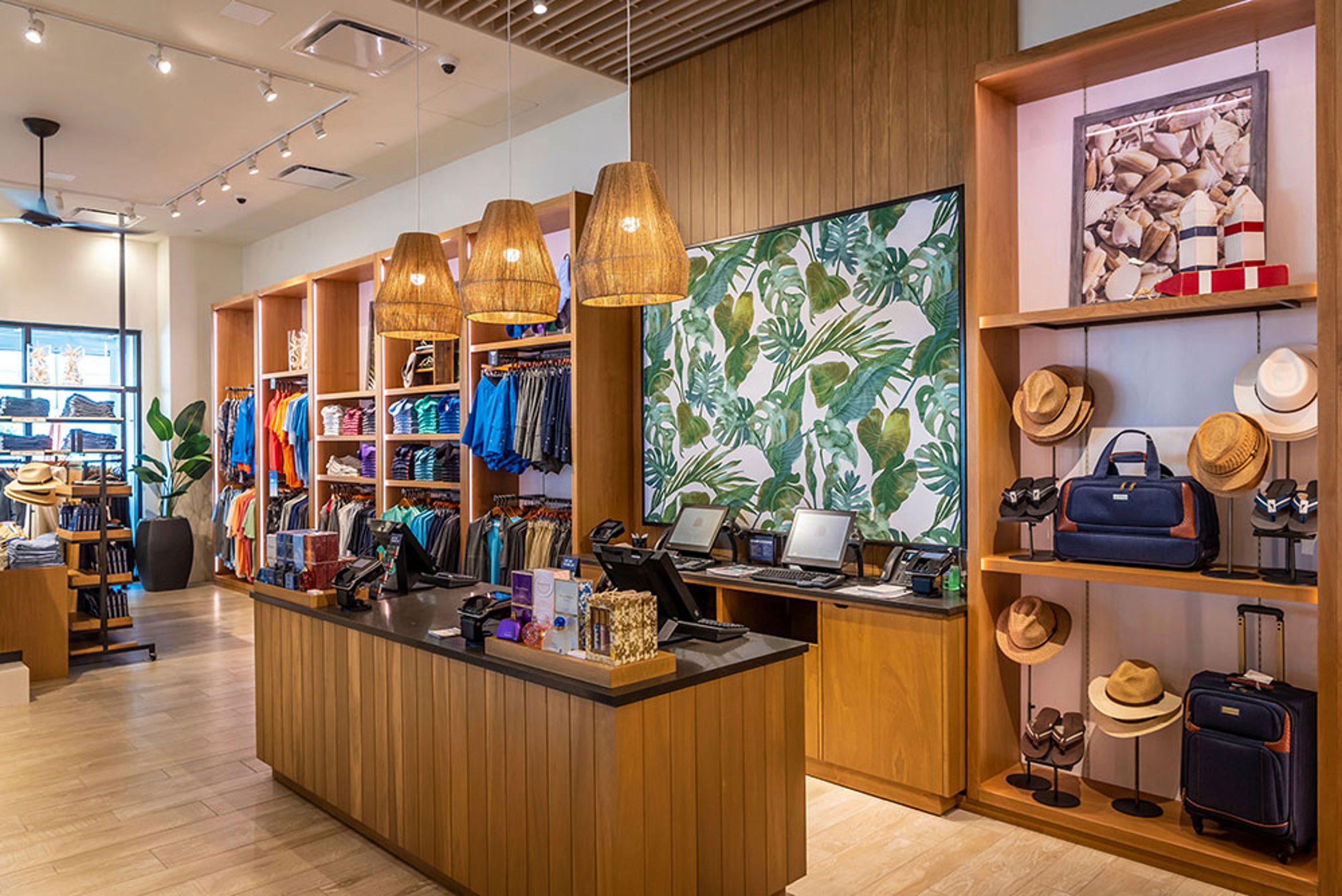 Tommy Bahama Marlin Bar