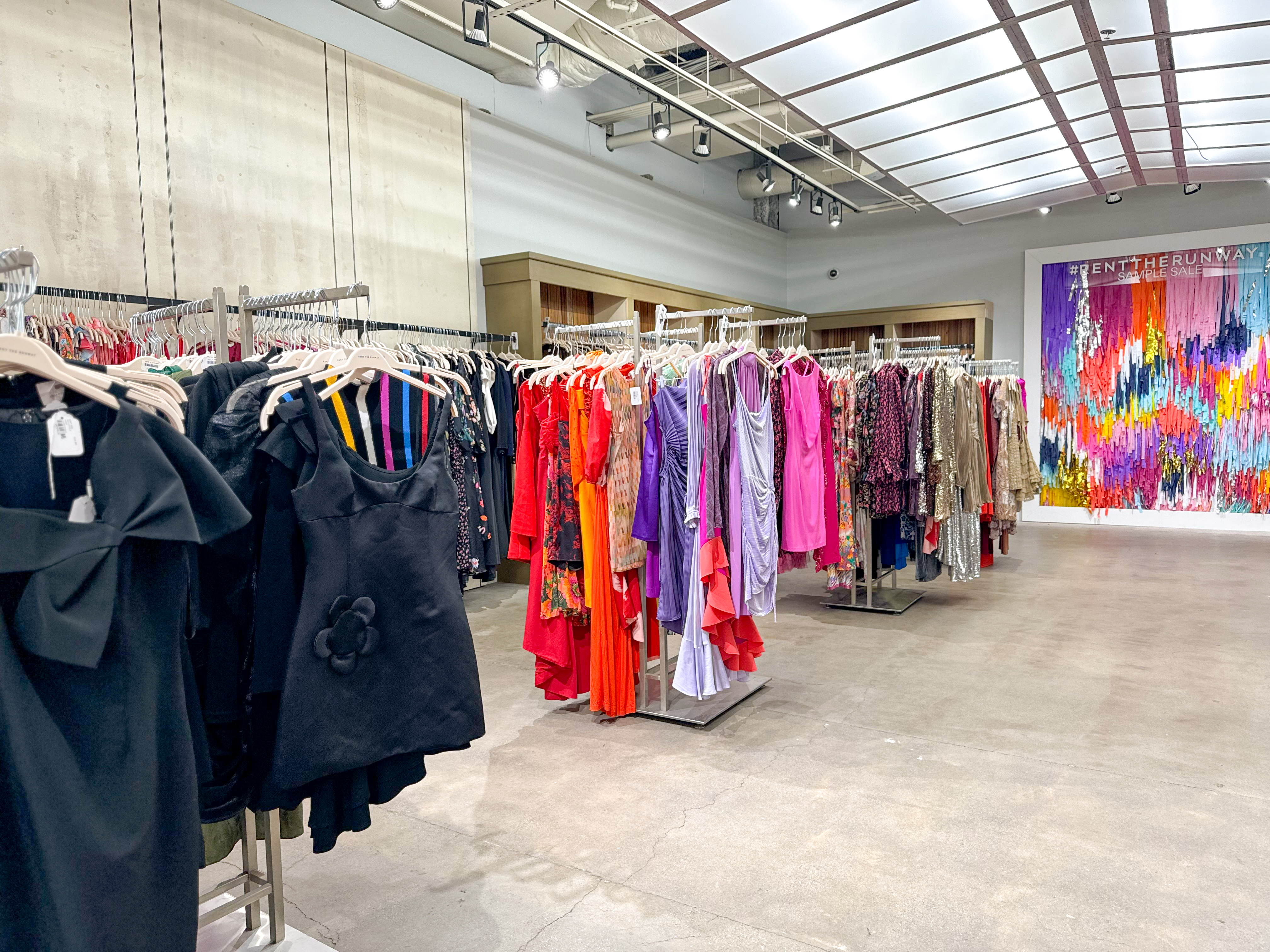 shop the runway dress Rent the Runway opens sample sale pop-up at Mall of America