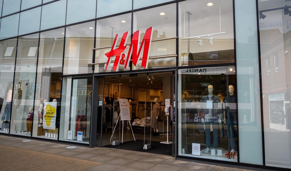 Cos hotsell h&m group