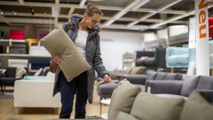 home decor shopping