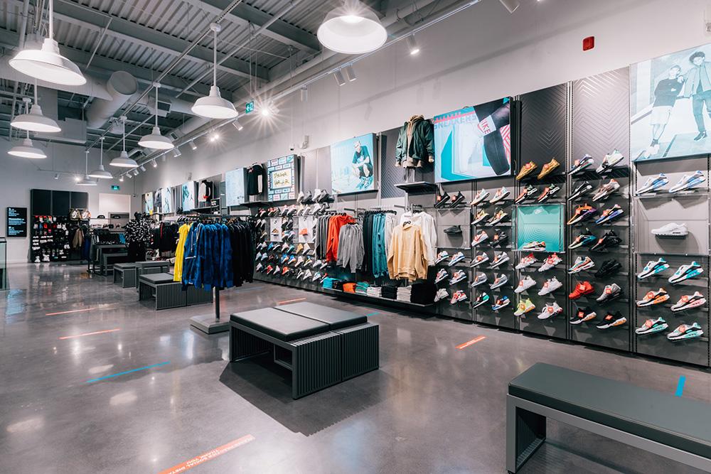 Nike store best sale vancouver bc