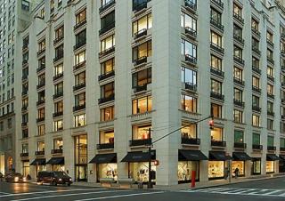 Barneys New York to Open Entertainment-infused Flagship at